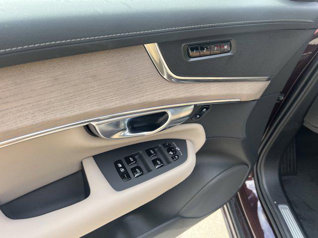 new 2025 Volvo XC90 car, priced at $65,835