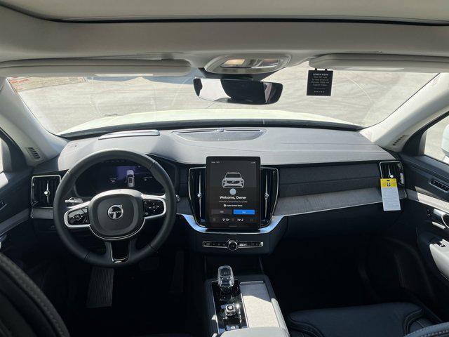 new 2025 Volvo XC90 Plug-In Hybrid car, priced at $82,405