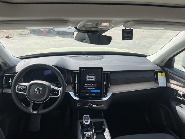 new 2025 Volvo XC90 Plug-In Hybrid car, priced at $78,805
