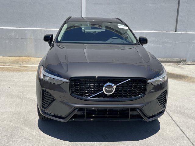 new 2025 Volvo XC60 car, priced at $49,895