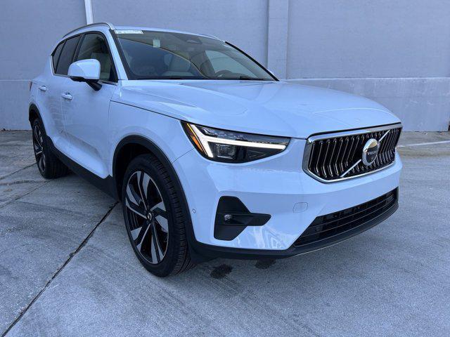 new 2025 Volvo XC40 car, priced at $49,790