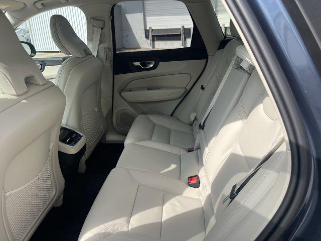 new 2025 Volvo XC60 car, priced at $60,660