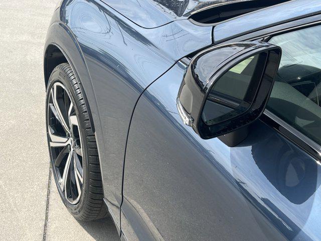 new 2025 Volvo XC60 car, priced at $60,660