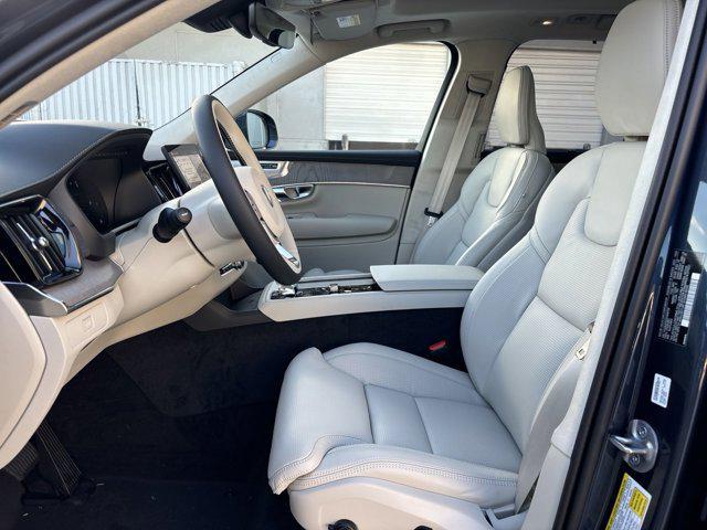 new 2025 Volvo XC90 car, priced at $78,545