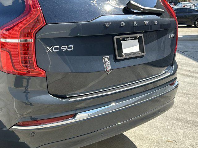 new 2025 Volvo XC90 car, priced at $69,265