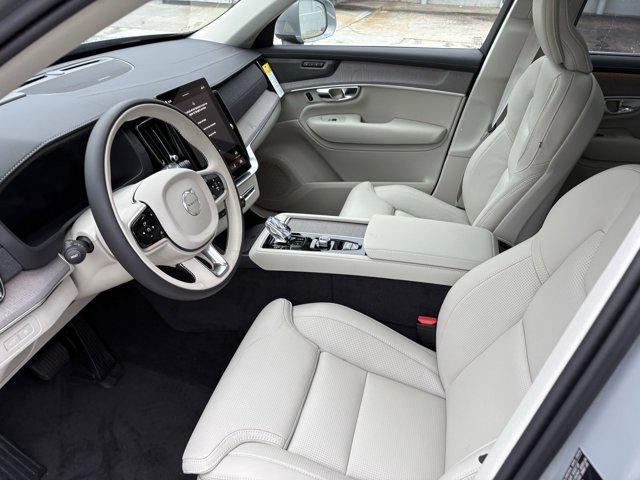 new 2026 Volvo XC90 Plug-In Hybrid car, priced at $85,625