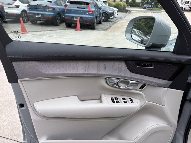 new 2026 Volvo XC90 Plug-In Hybrid car, priced at $85,625