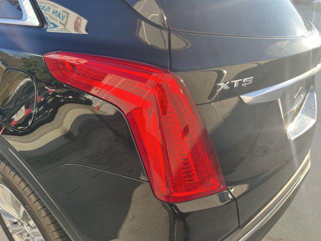 used 2018 Cadillac XT5 car, priced at $17,397