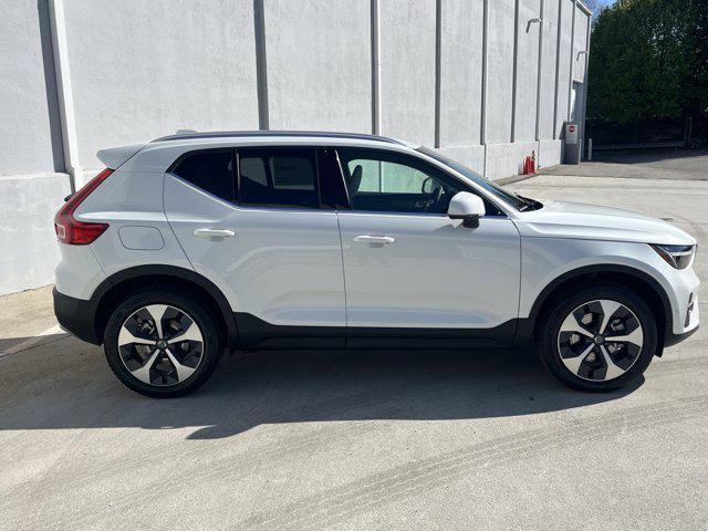 new 2025 Volvo XC40 car, priced at $48,335