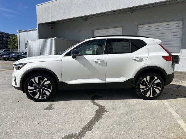 new 2025 Volvo XC40 car, priced at $49,440