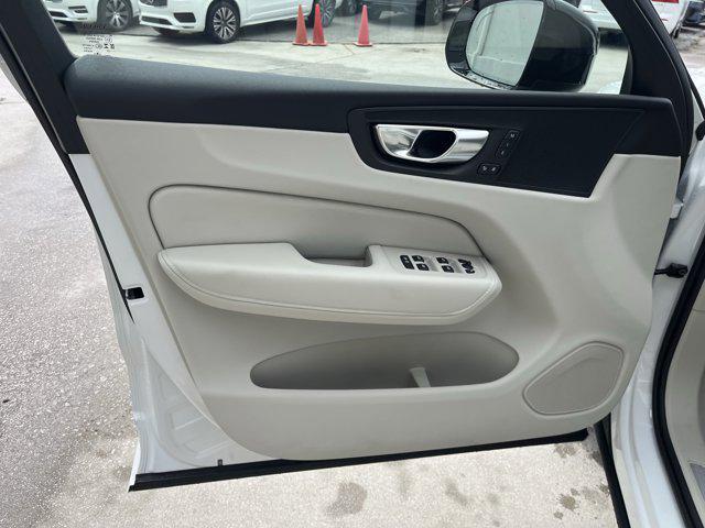 new 2025 Volvo XC60 car, priced at $55,360