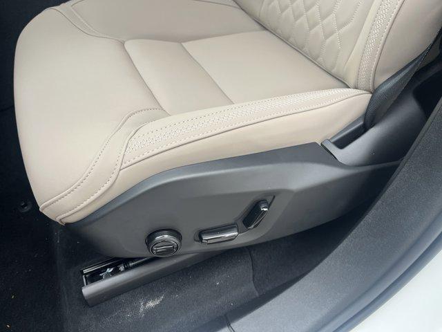 new 2025 Volvo XC90 car, priced at $60,495