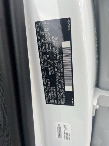 new 2025 Volvo XC90 car, priced at $60,495