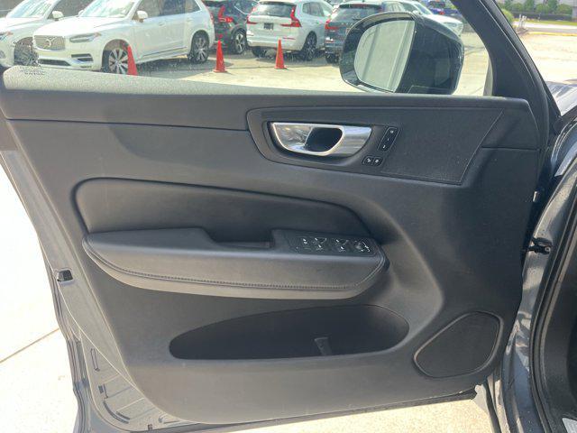 used 2023 Volvo XC60 car, priced at $40,397