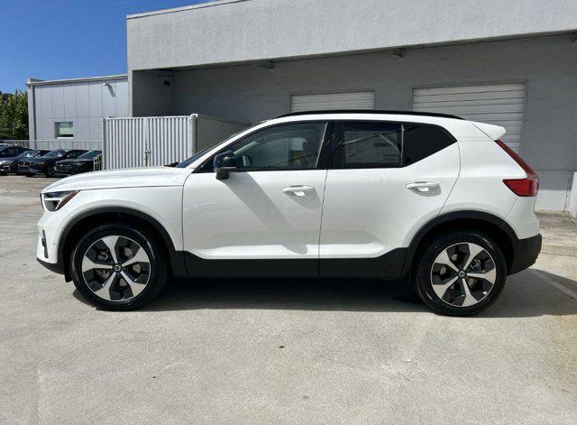 new 2025 Volvo XC40 car, priced at $48,315