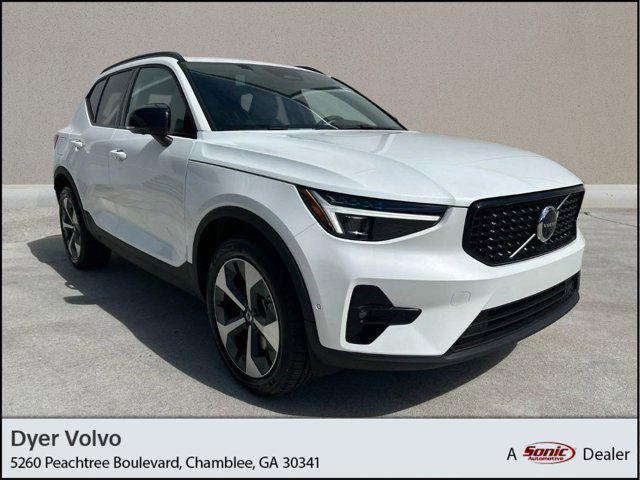 new 2025 Volvo XC40 car, priced at $48,315