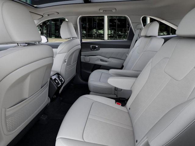 new 2025 Kia Sorento car, priced at $46,005