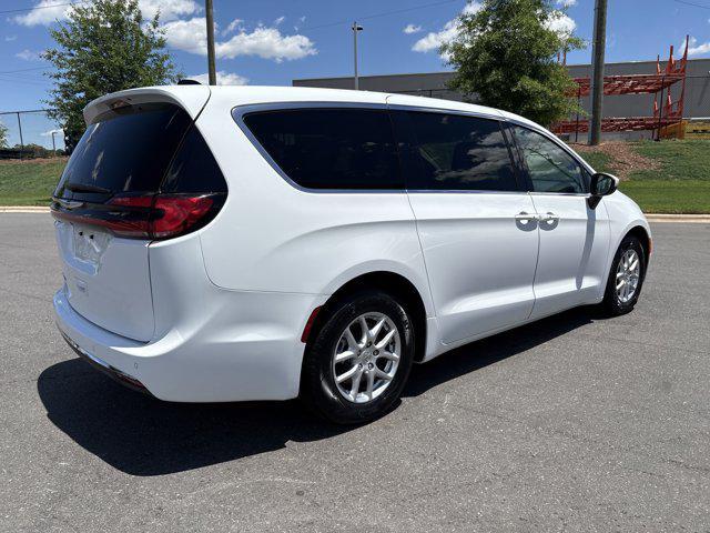used 2023 Chrysler Pacifica car, priced at $23,989