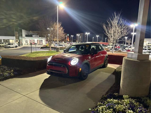 used 2022 MINI Hardtop car, priced at $21,969