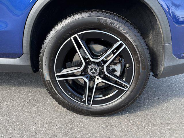 used 2021 Mercedes-Benz GLC 300 car, priced at $30,989