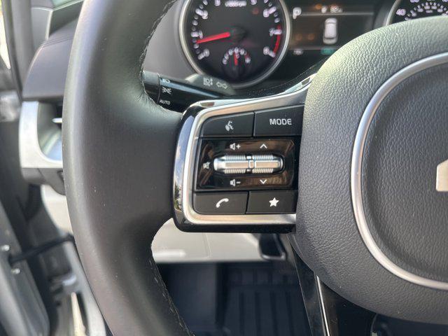 used 2023 Kia Carnival car, priced at $29,989