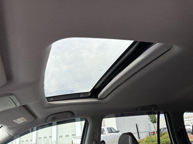 used 2022 Honda Pilot car, priced at $34,969