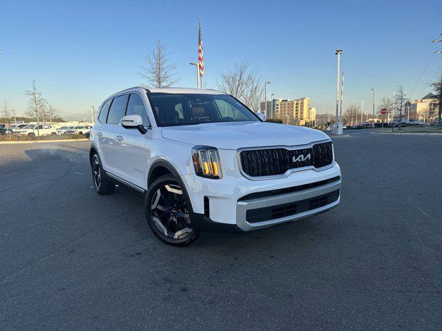 used 2024 Kia Telluride car, priced at $41,969