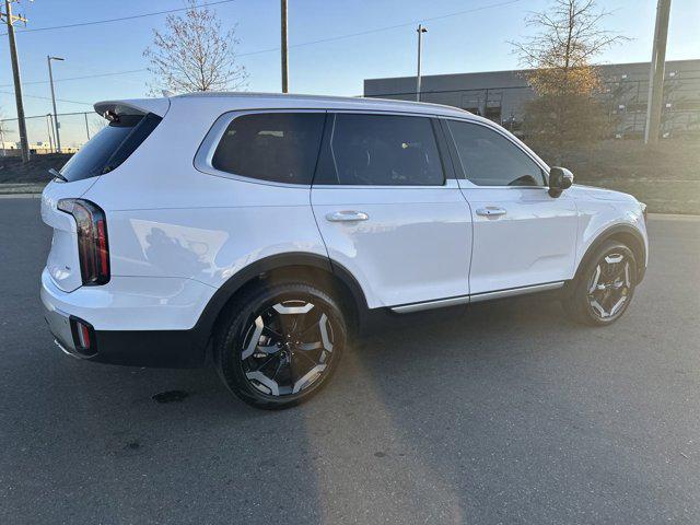 used 2024 Kia Telluride car, priced at $41,969