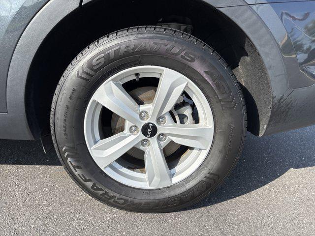 used 2023 Kia Sorento car, priced at $25,989