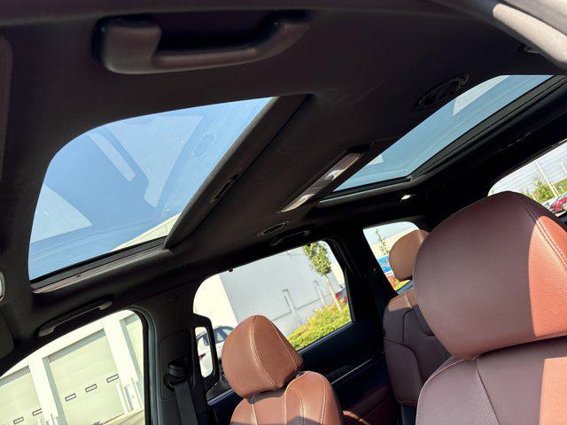 used 2024 Kia Telluride car, priced at $39,989