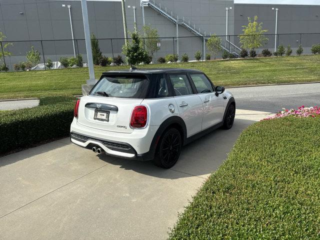 used 2024 MINI Hardtop car, priced at $26,989