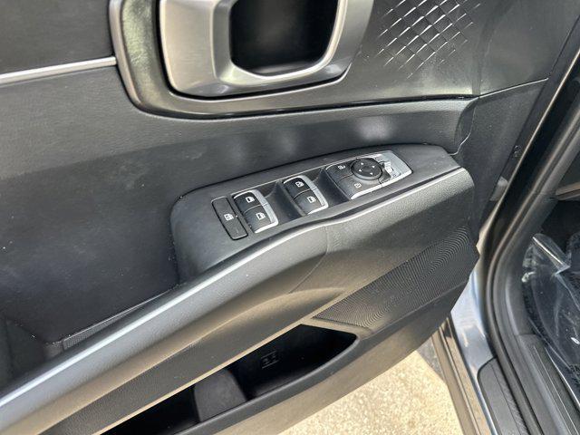 used 2022 Kia Sorento car, priced at $23,969