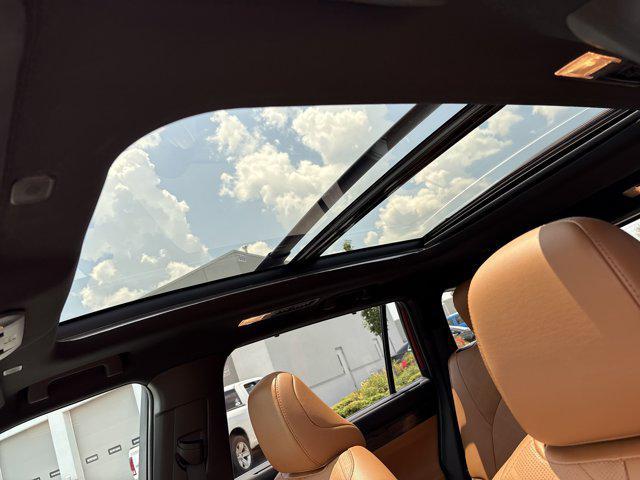 used 2023 Toyota Highlander car, priced at $44,989