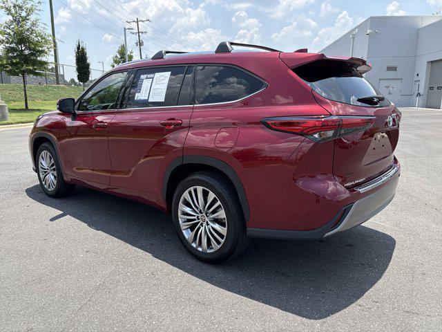 used 2023 Toyota Highlander car, priced at $44,989