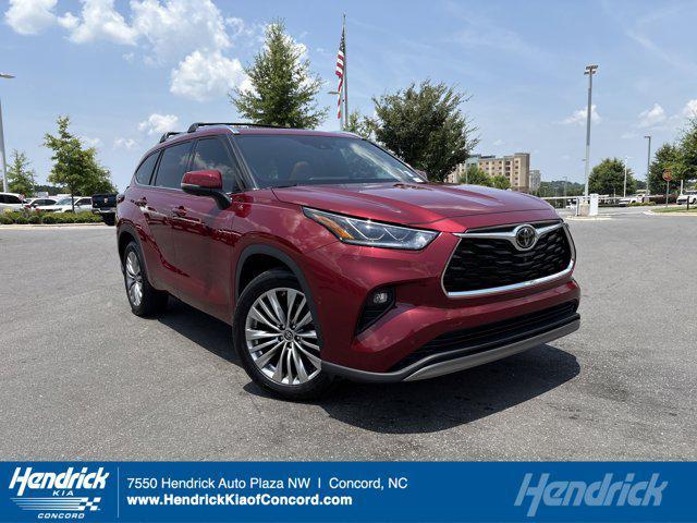 used 2023 Toyota Highlander car, priced at $44,989