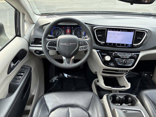 used 2023 Chrysler Pacifica car, priced at $24,989