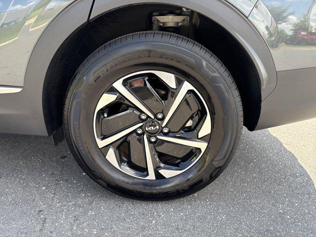 used 2024 Kia Sportage Hybrid car, priced at $28,989