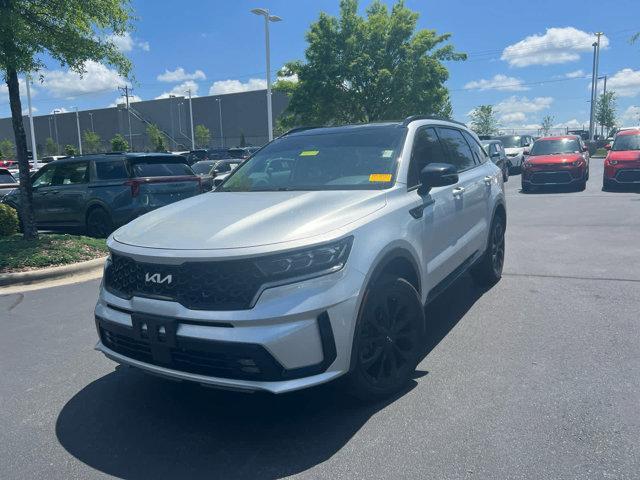 used 2022 Kia Sorento car, priced at $31,989