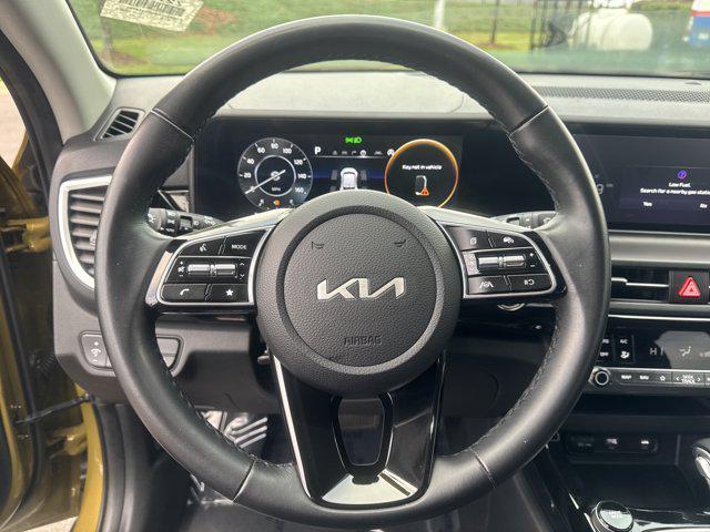 used 2024 Kia Seltos car, priced at $22,991