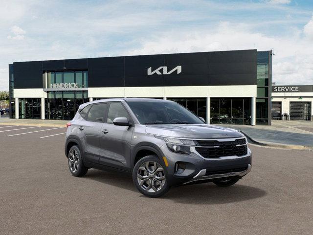 new 2025 Kia Seltos car, priced at $26,155