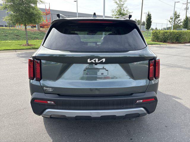 used 2022 Kia Sorento car, priced at $32,989