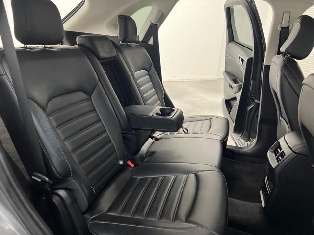 used 2024 Ford Edge car, priced at $24,990