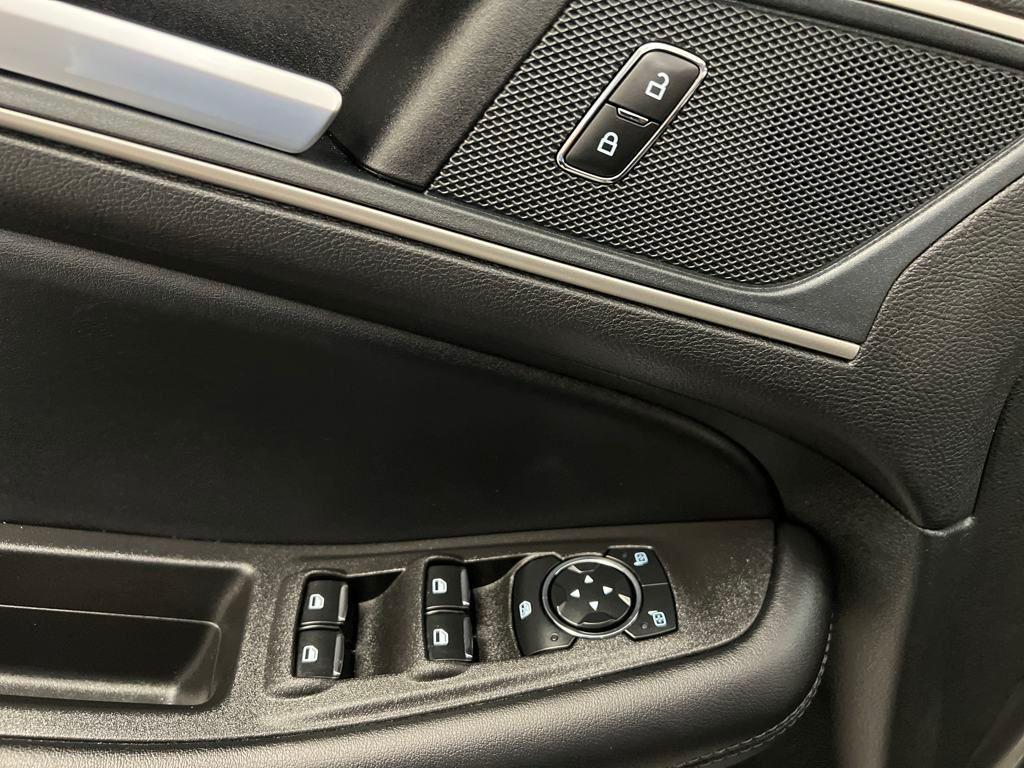 used 2024 Ford Edge car, priced at $22,499
