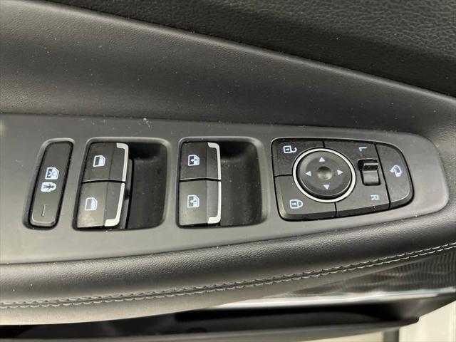 used 2023 Hyundai Santa Fe car, priced at $28,489