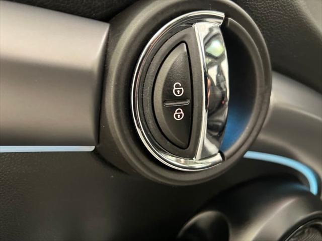 used 2024 MINI Hardtop car, priced at $25,819