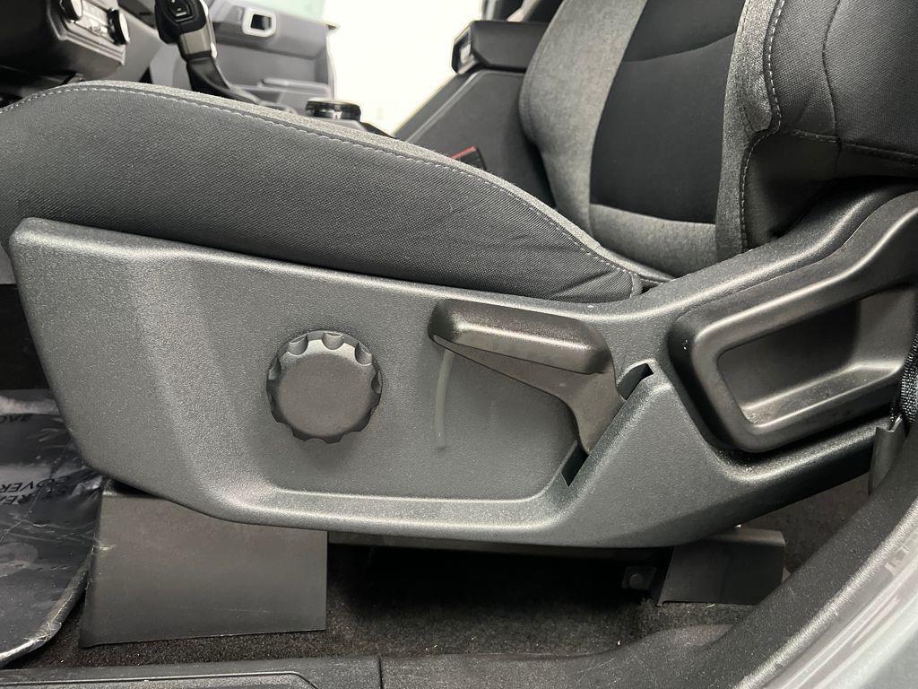 used 2025 Ford Bronco car, priced at $40,589