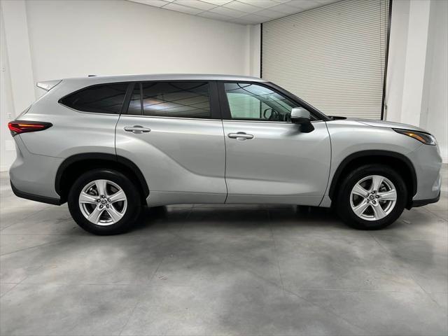 used 2024 Toyota Highlander car, priced at $36,821
