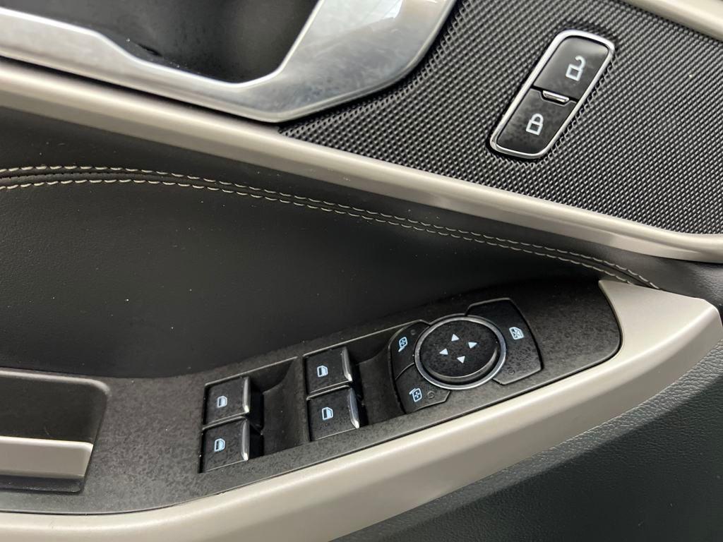 used 2024 Ford Explorer car, priced at $28,999