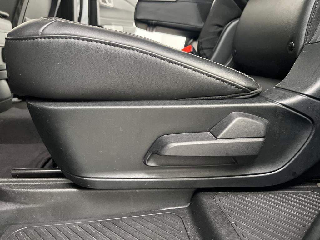used 2024 Ford Explorer car, priced at $28,999