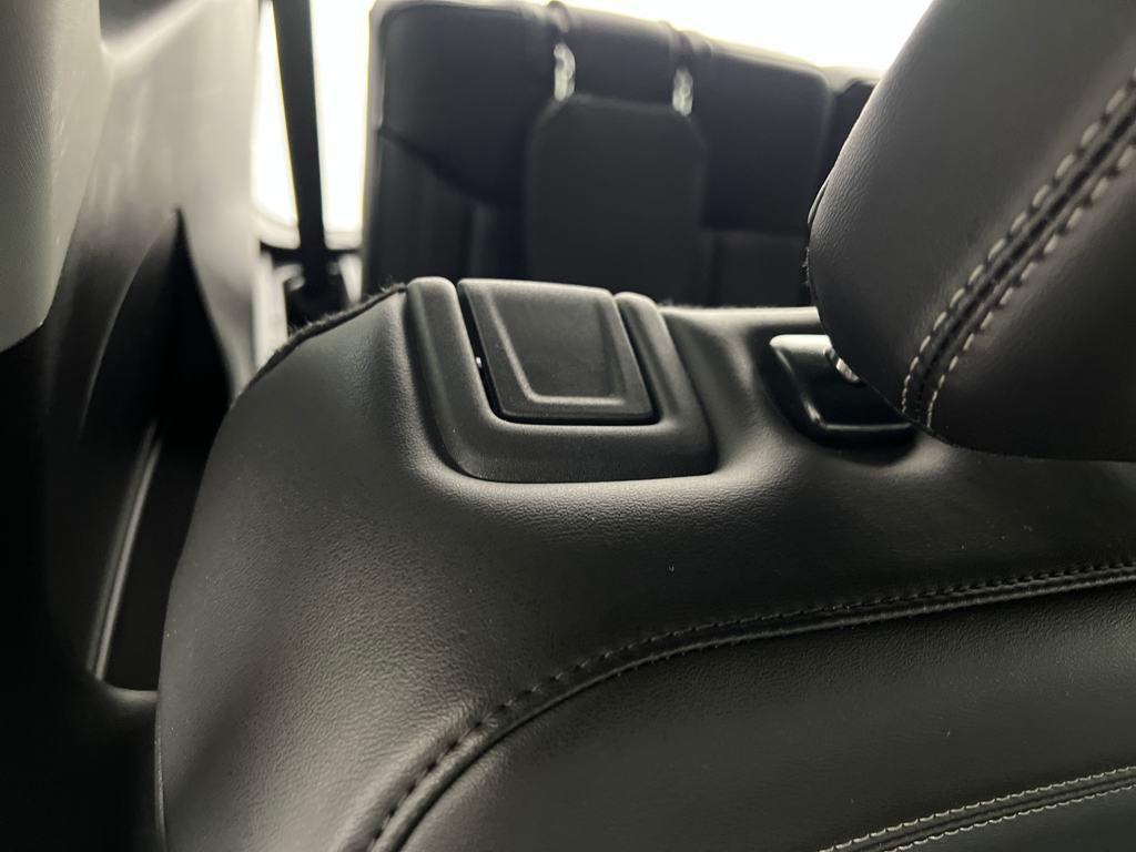 used 2024 Ford Explorer car, priced at $28,999